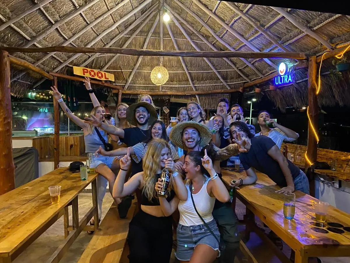 Straw Hat Hostel & Rooftop Bar Tulum Mexique